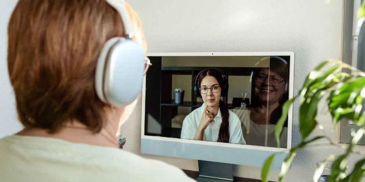 How Group Support Networks Can Help Prevent Isolation in America’s Aging Population