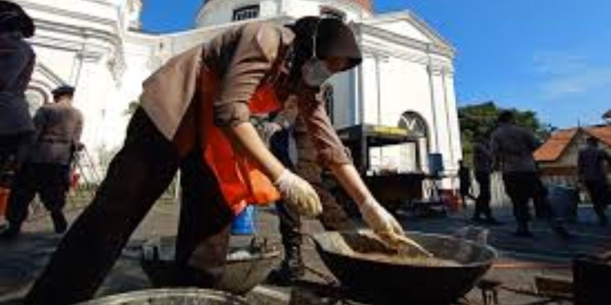 Expanding Faith in Action How U.S. Christian Organizations Are Strengthening Their Outreach Programs